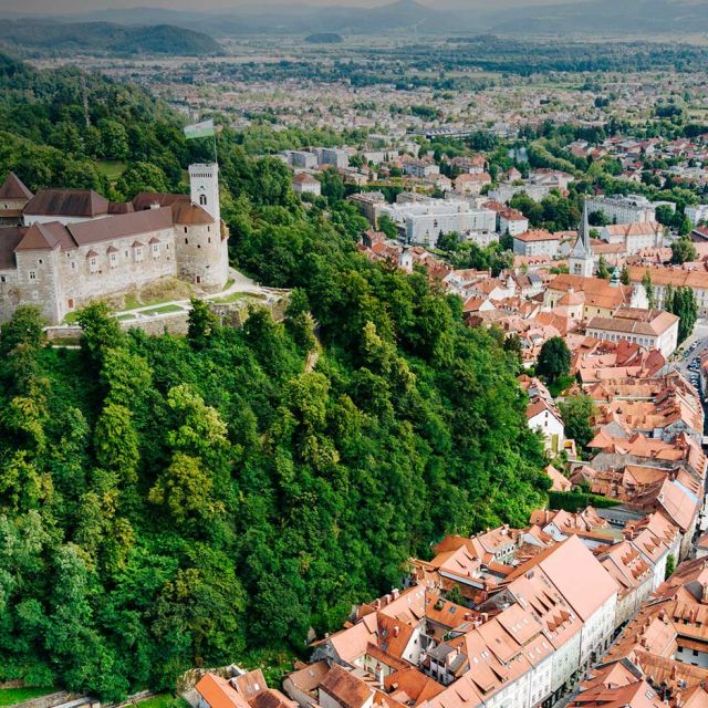 Cultural and historical walk around Ljubljana